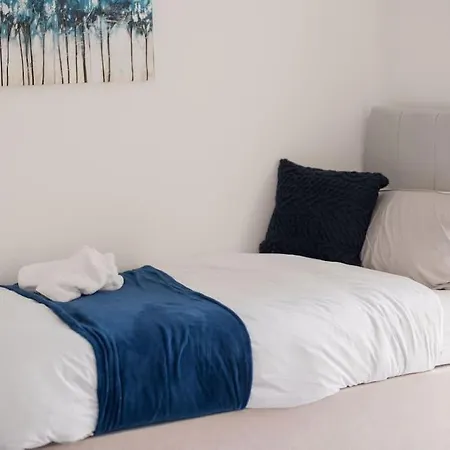 Deluxe 5'bed House W- Parking - Centre Birmingam