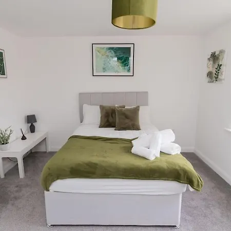 Deluxe 5'bed House W- Parking - Centre Birmingam