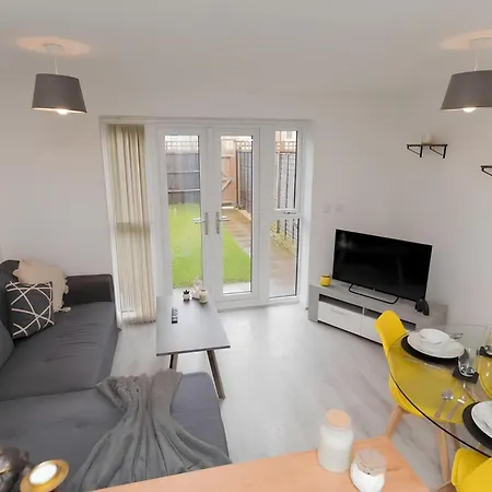 Apartamento Deluxe 5'bed House W- Parking - Centre *